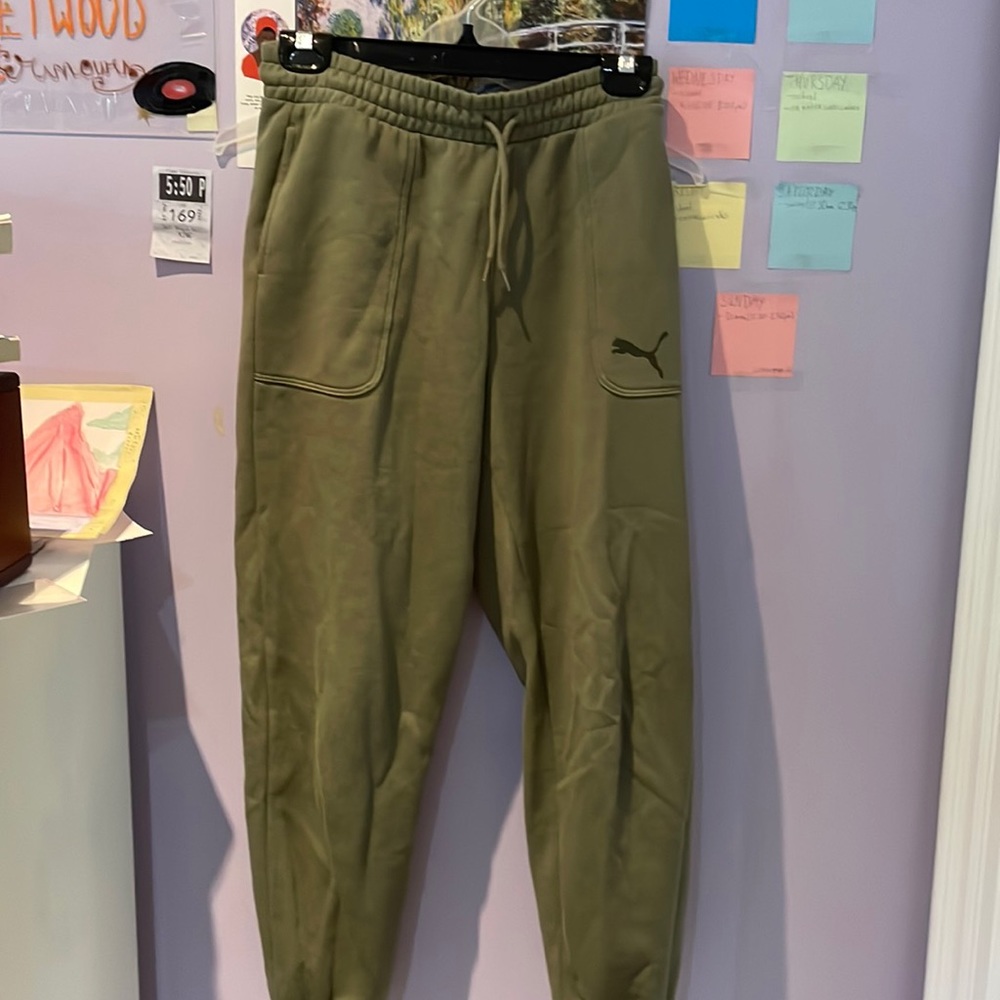 Green puma sweats